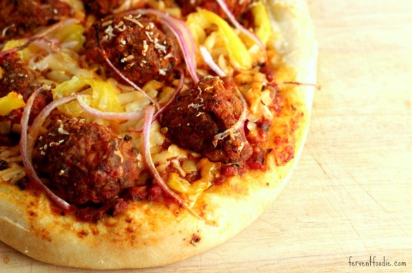meatball banana pepper pizza